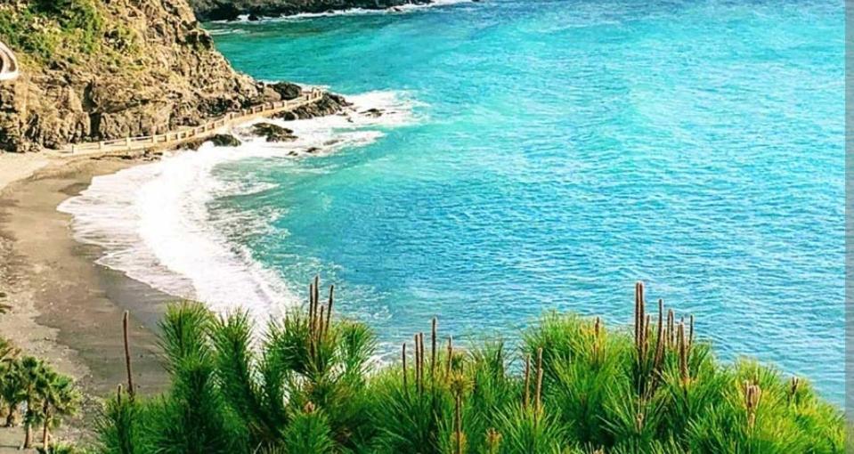 Apartamento Urbanización Playa Cabria *