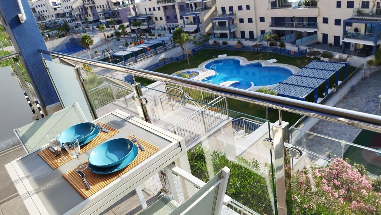 Apartamento Urbanización Playa Cabria *